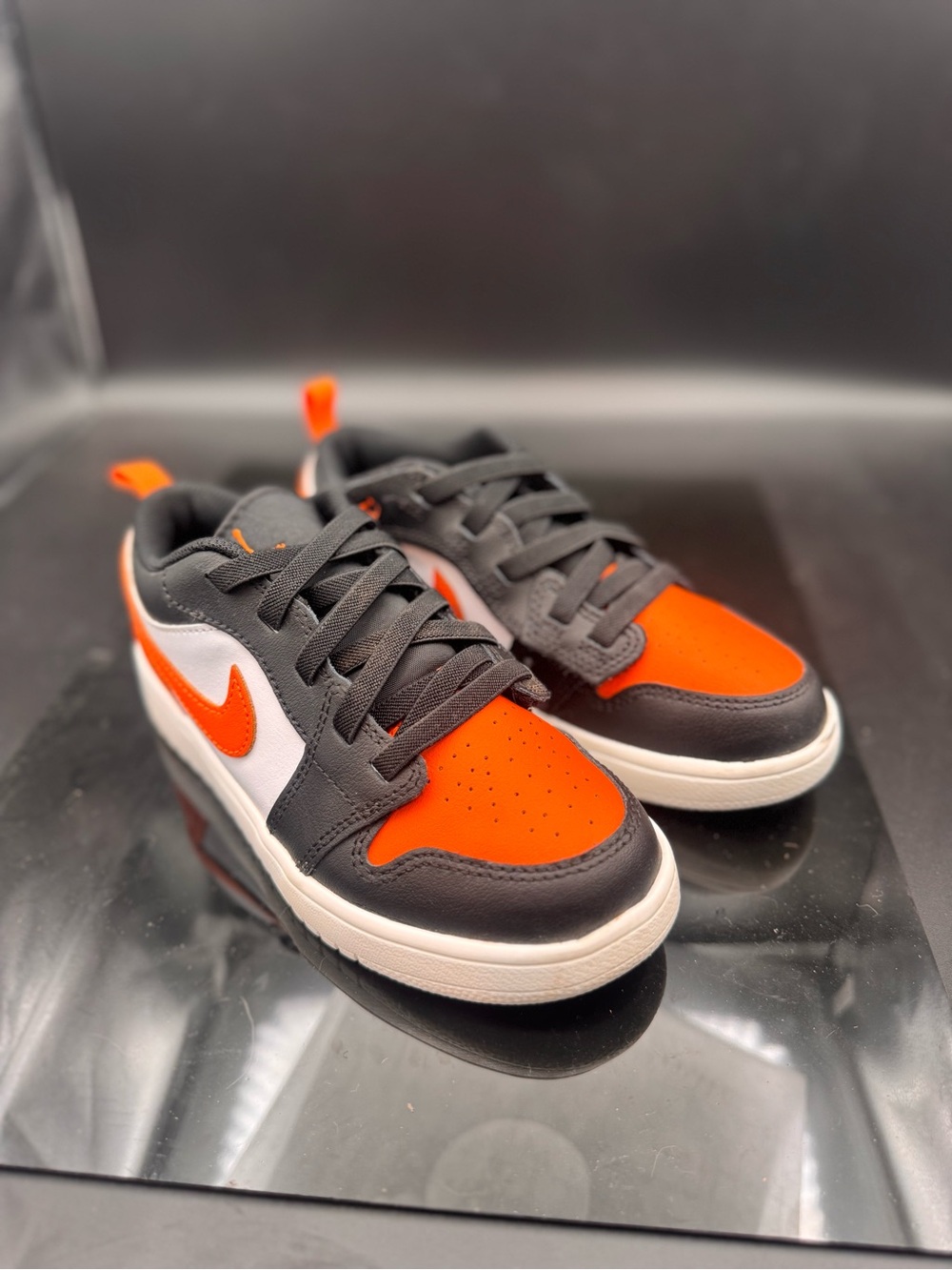 Jordan 1 low Alt  Black and Orange size 2 - Picture 2 of 6